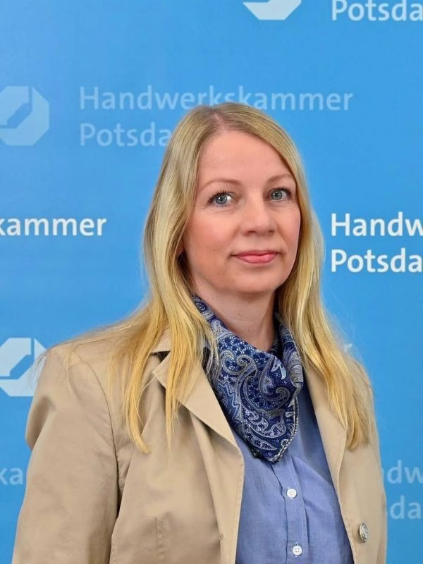 Ansprechpartnerin Astrid Kühnicke HWK Potsdam